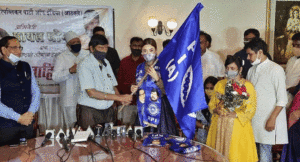 Actor-Payal-Ghosh-joins-Union-Minister-Ramdas-Athawale-led