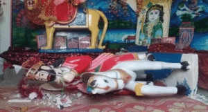 Pakistan-me-hindu-mandir-toda