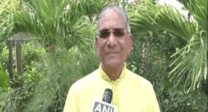 Govind-Dholakia