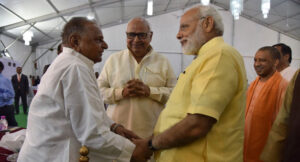 Mulayam-Singh-and-modi
