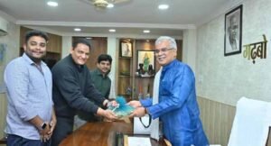 cm-baghel-or-Mohammad-Azharuddin