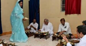 cm-bhojan-09-23