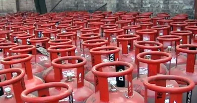 LPG के दाम में 62 रुपए की बढ़ोतरी, दीवाली पर बड़ा झटका