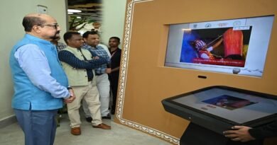 राज्यपाल रमेन डेका ने भव्य जनजातीय संग्रहालय का लिया जायजा