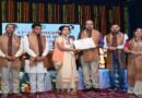 राज्यपाल रमेन डेका के हाथों 5 को डी.लिट्, 64 को शोध उपाधि तथा 236 विद्यार्थियों को मिला पदक