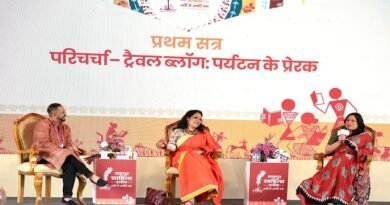 वरिष्ठ पत्रकारों और साहित्यकारों ने साझा मूल्यों पर किया विमर्श