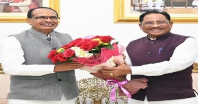 मुख्यमंत्री विष्णुदेव साय से केंद्रीय कृषि मंत्री शिवराज सिंह चौहान ने की सौजन्य मुलाकात