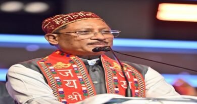 मुख्यमंत्री साय छत्तीसगढ़ सिंधी सेवा महापंचायत द्वारा आयोजित ‘चन्ड्र जी रात, सिंधिन जो मेलो – आनंद मेलो’ में हुए शामिल