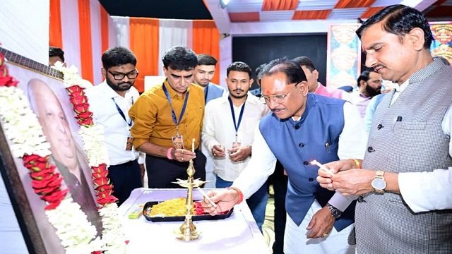 मुख्यमंत्री साय की मौजूदगी में स्व. लखीराम अग्रवाल टी-20 का भव्य समापन