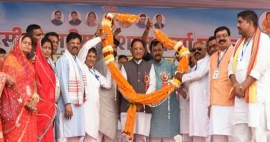 छत्तीसगढ़ में सामूहिक विवाह बना सामाजिक एकता का उत्सव, मुख्यमंत्री ने 13 नवदंपतियों को दिया आशीर्वाद