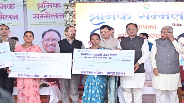 1 मई अंतर्राष्ट्रीय श्रमिक दिवस पर विशेष : हर हाथ को काम, हर श्रमिक को सम्मान: विष्णु देव सरकार की प्रतिबद्धता