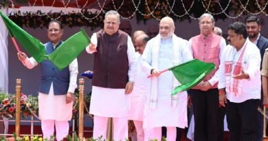 केंद्रीय गृह मंत्री अमित शाह ने रायपुर में अत्याधुनिक ‘नेक्स्ट जेन सीजी डायल-112 सेवा’ और मोबाइल फॉरेंसिक वैन का किया शुभारंभ