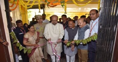 राज्यपाल रमेन डेका ने राष्ट्रीय आम महोत्सव का किया उद्घाटन