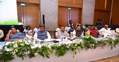 भारत-अमेरिका व्यापार संबंधों के मूल्यांकन पर संसदीय स्थायी समिति की रायपुर में बैठक आयोजित
