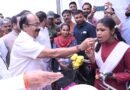 उप मुख्यमंत्री श्री साव ने शाला प्रवेश उत्सव में बच्चों को तिलक लगाकर कराया शाला प्रवेश