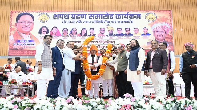 मुख्यमंत्री कंवर समाज के नवनिर्वाचित पदाधिकारियों के शपथ ग्रहण एवं वृक्षारोपण कार्यक्रम में हुए शामिल