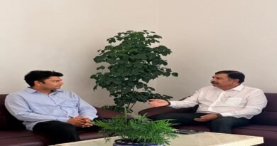 बस्तर के आर्थिक विकास को नई गति देने CAIT की पहल, बीजापुर कलेक्टर से मिले अमर पारवानी