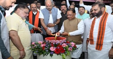 प्रधानमंत्री नरेंद्र मोदी के जनसेवा के 25 वर्ष देश के विकास और परिवर्तन की प्रेरक यात्रा : मुख्यमंत्री विष्णुदेव साय