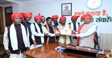 बस्तर सांसद महेश कश्यप के नेतृत्व में बस्तर दशहरा समिति के प्रतिनिधिमंडल ने मुख्यमंत्री से की सौजन्य मुलाकात