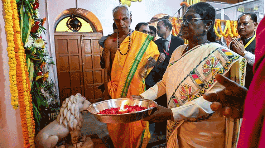 Maa-Danteshwari-Temple